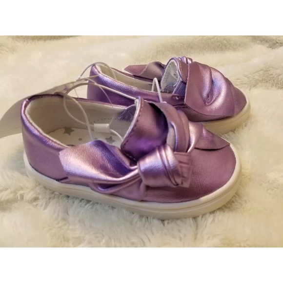 Toddlers Shoes Size 5 - Picture 3 of 5